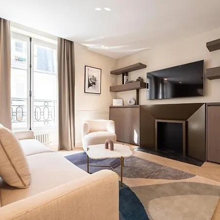 Relax In A Charming Flat In Le Marais