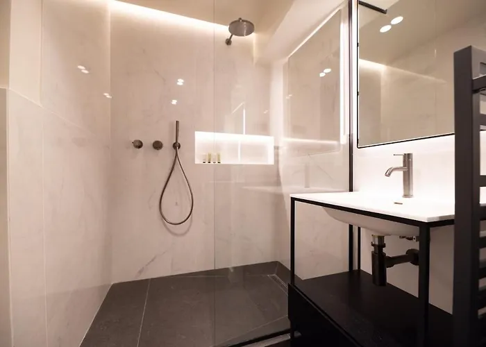 Relax In A Charming Flat In Le Marais Paris