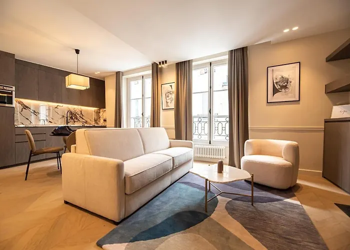 Relax In A Charming Flat In Le Marais Apartment