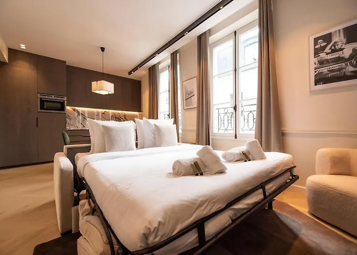 Relax In A Charming Flat In Le Marais Appartement Parijs